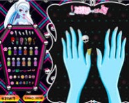 Monster High manicure ingyen játék